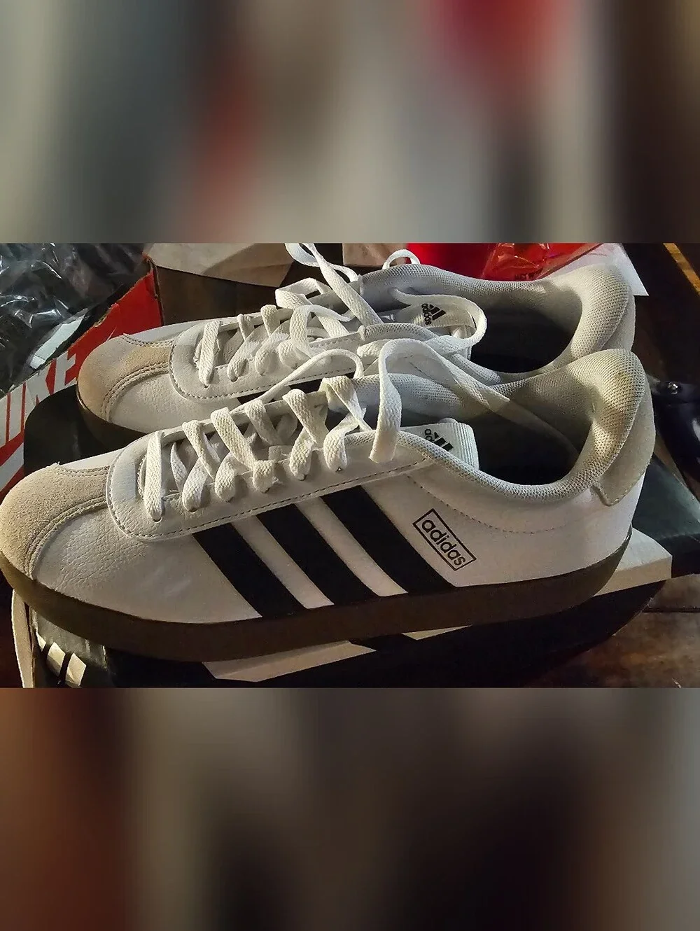 Adidas Womens Size 10 Leather White and Black Retro Low-Top Sneakers